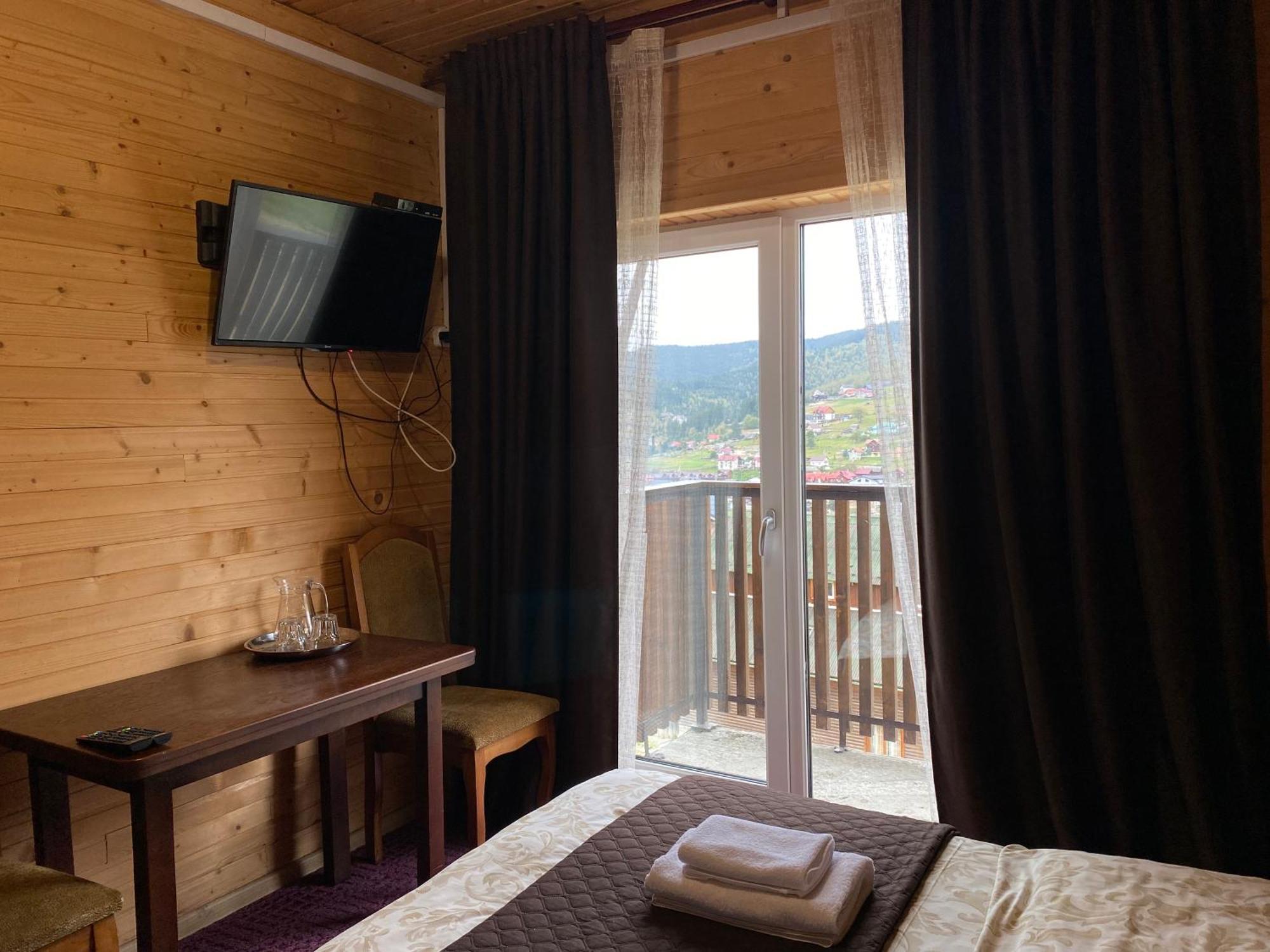 Forrest Hotel 布克维 外观 照片
